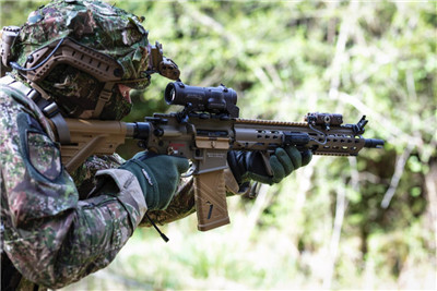 突击步枪标杆—HK416怎样？配图